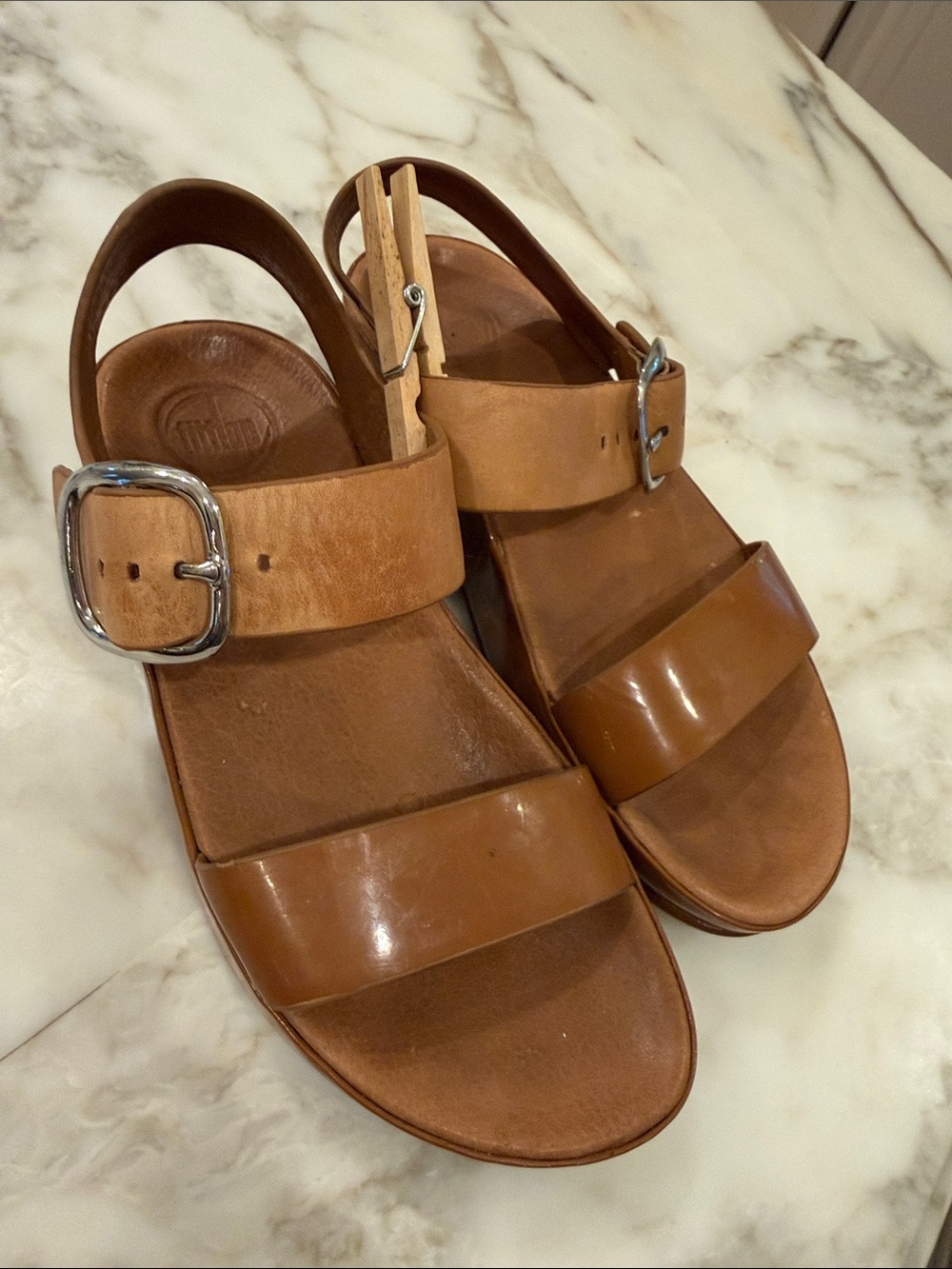 FitFlop Brown Leather Buckle Platform Sandals